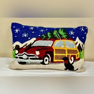 Festive Latch Hook Holiday Pillow with Woody & black Labrador retriever.